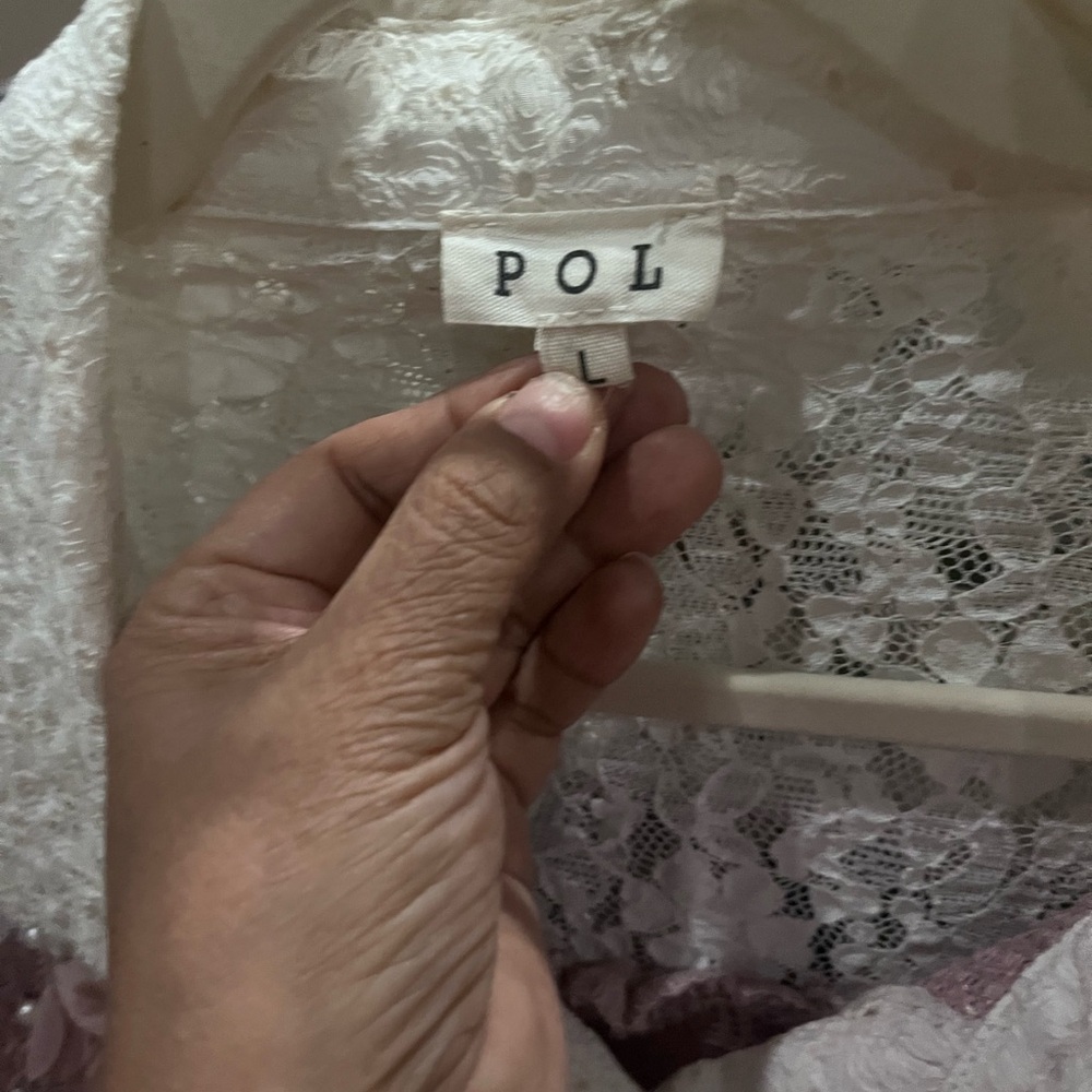 POL Ivory Lace Top - Picture 6 of 9
